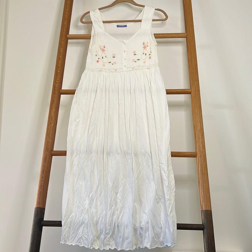P. Jamas white nightgown